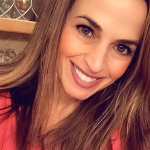 Meet your Posher, Elena